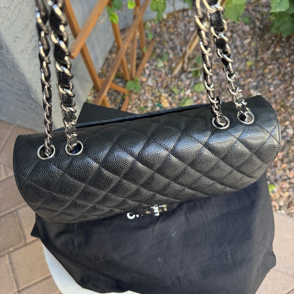 SOLD Chanel Caviar Leather Jumbo Single Flap Shoulder Bag - Picture 7 of 16